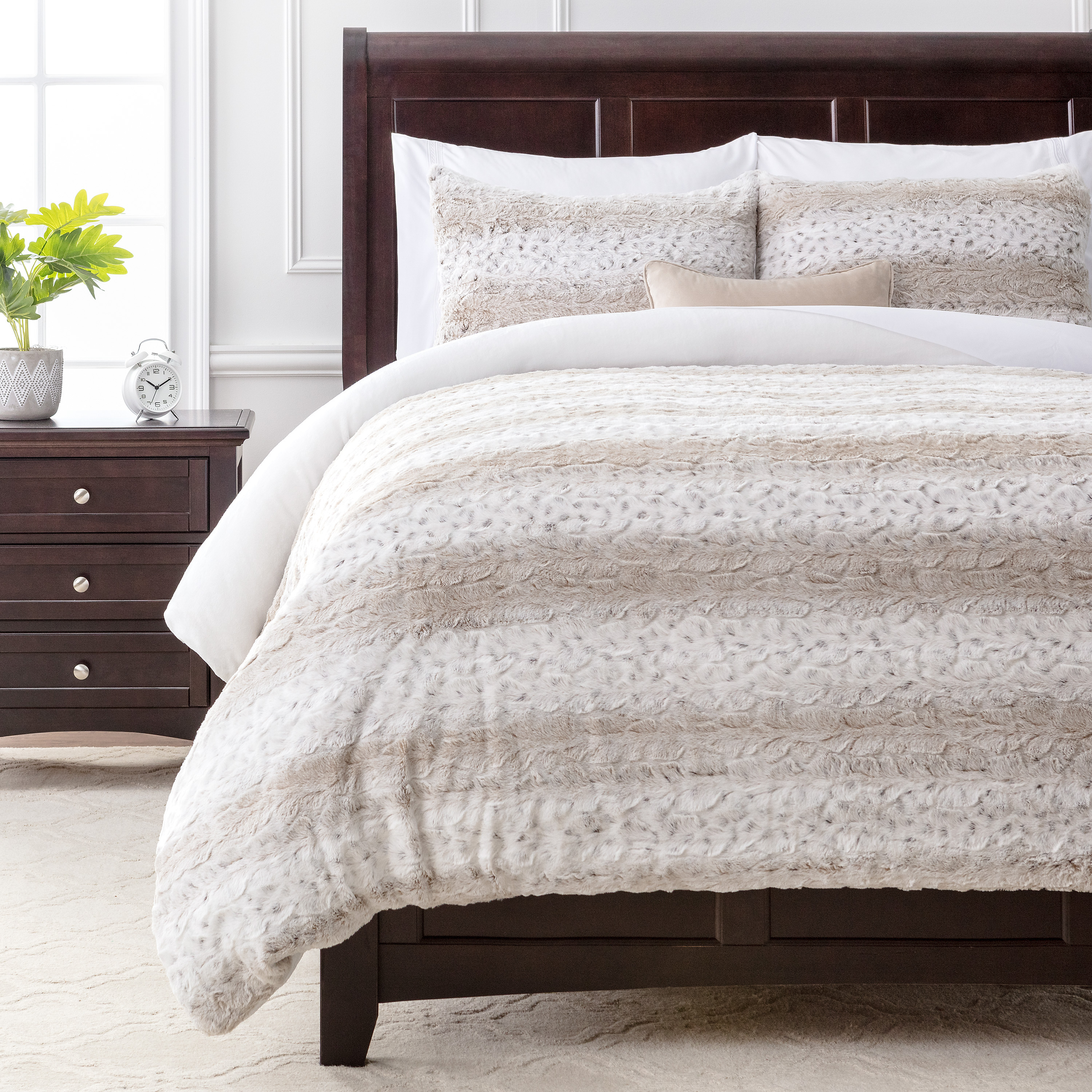 Chanasya Fluffy Textured Faux Fur King Size Duvet Comforter Cover Set - 3 Pieces Bedding Set - Soft Cozy Fuzzy Shabby Chic Animal Print Lynx Pattern Striped Design Warm Bedding Comforter Cover Sets